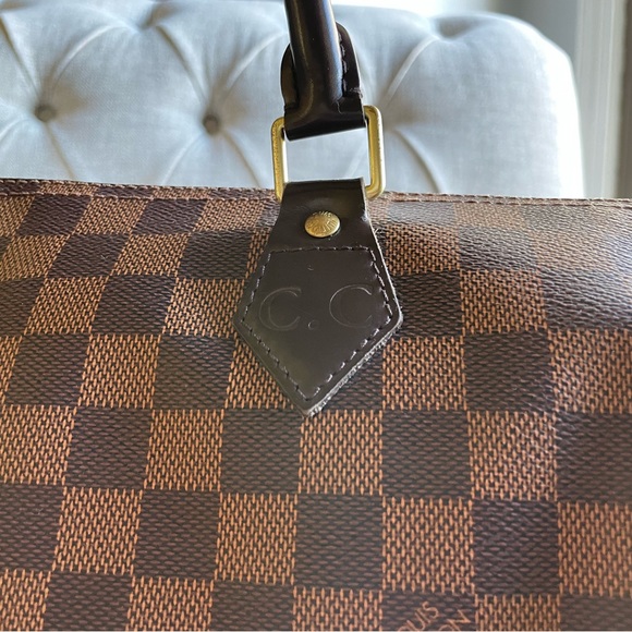 Authentic Louis Vuitton Speedy Bandouliere 35 - Picture 3 of 16